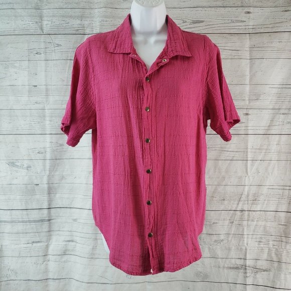 Ezze Wear Outdoors Womens Top Sz Small Pink Snap Buttons Short Sleeve - Picture 1 of 5